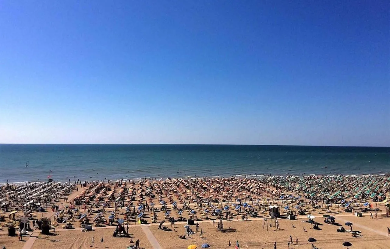 Apartments In Bibione 38358 0*,