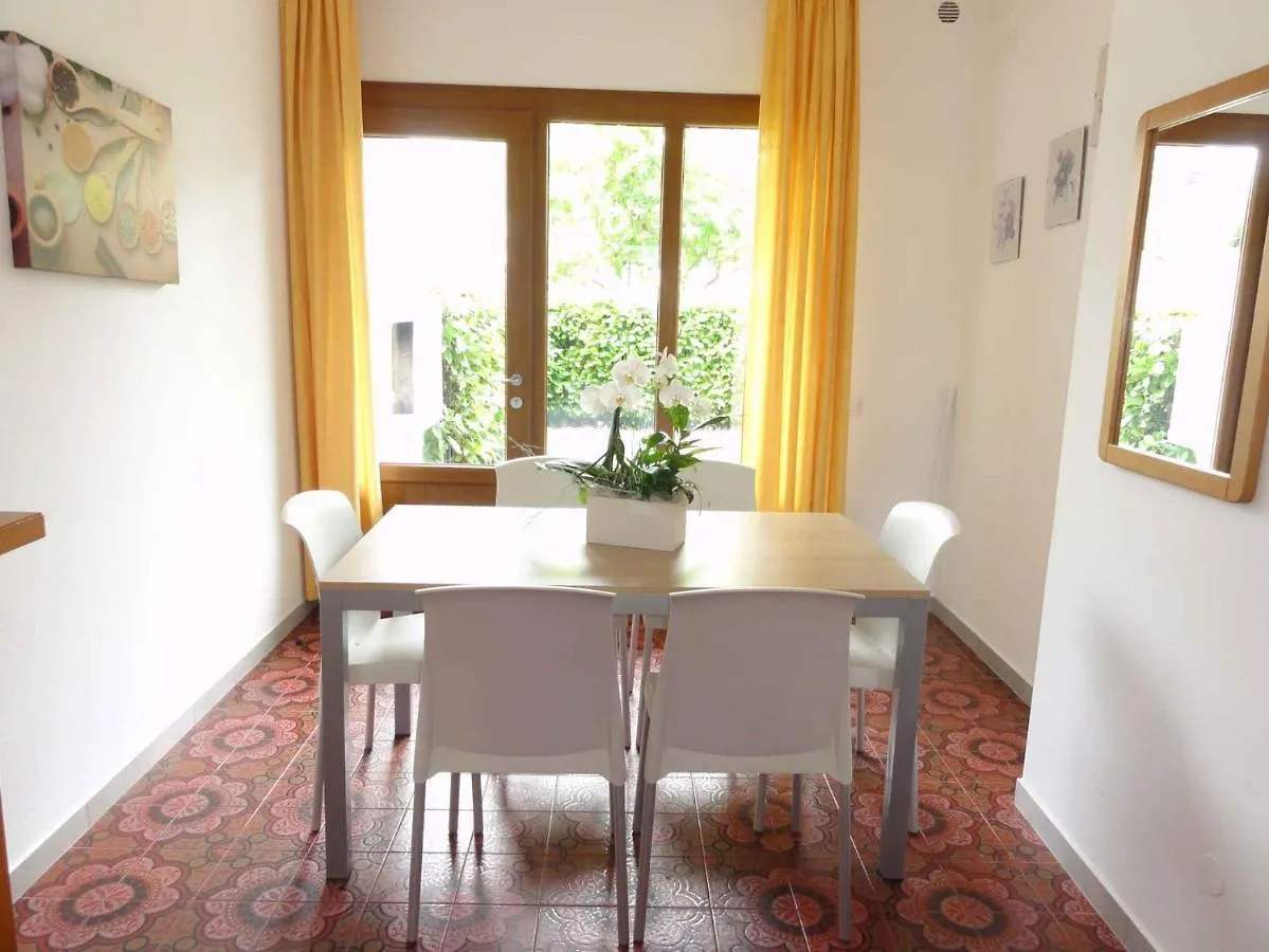 Apartments In Bibione 38358 Italy