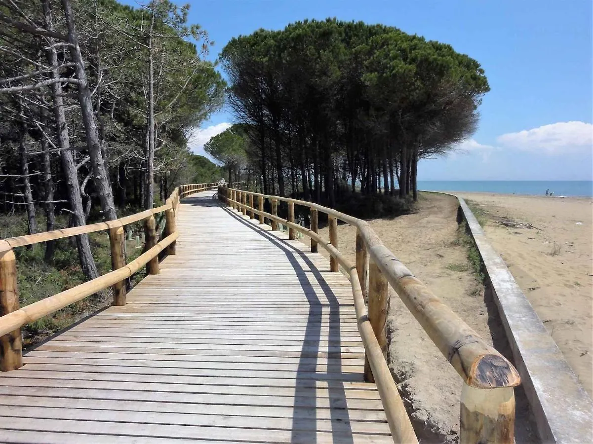 Apartments In Bibione 38358 Italy
